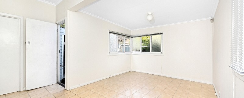 (web) 10 Renn Street, Kogarah Bay (3)